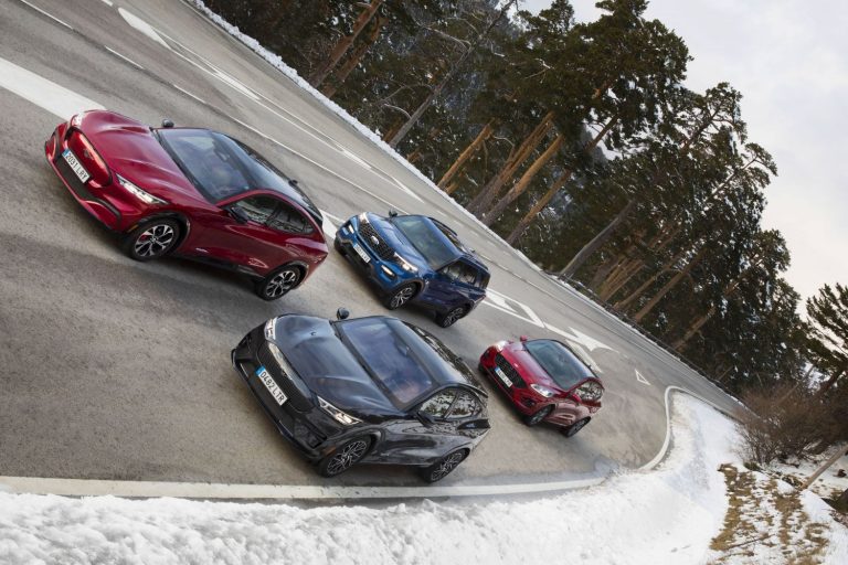 Ford acelera el lanzamiento de su gama de vehículos eléctricos