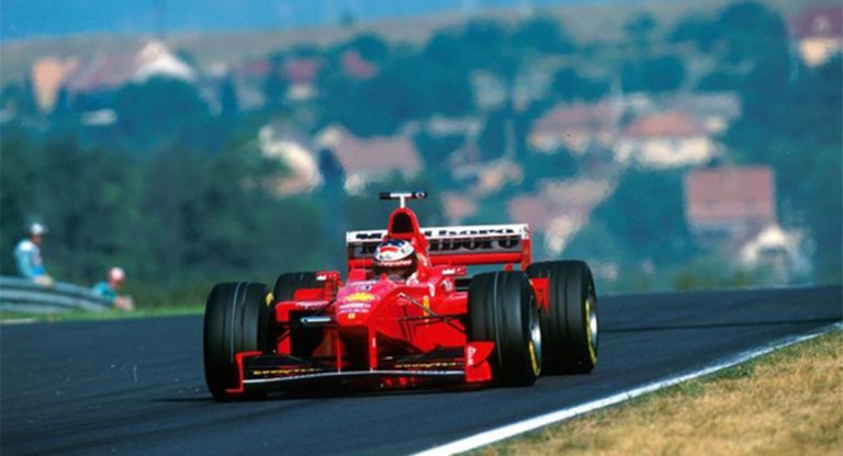 El Ferrari F1 de 1998 de Michael Schumacher ya puede ser tuyo