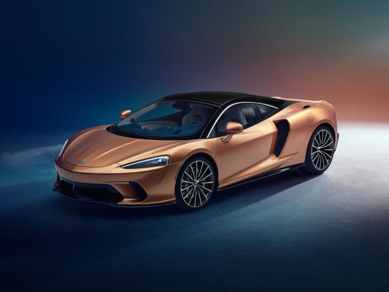 McLaren GT. Superdeportivo y Gran Turismo en un solo coche