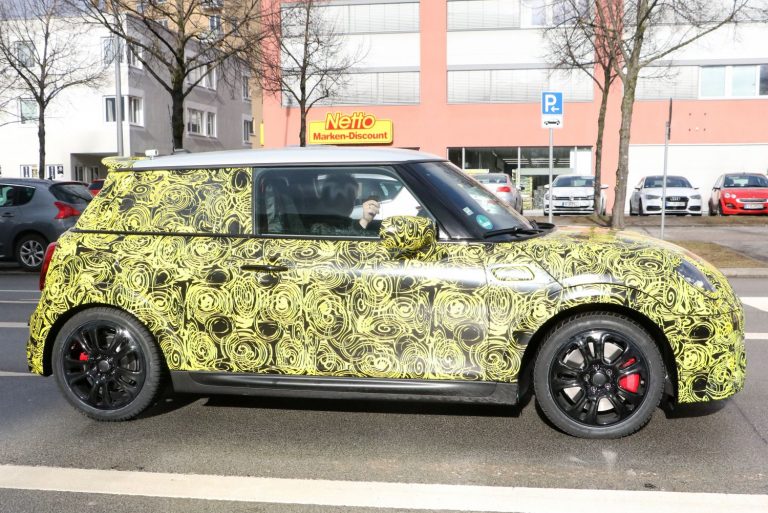 Mini John Cooper Works 2, pillado en Múnich