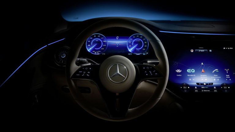 El interior del Mercedes EQS SUV queda al descubierto