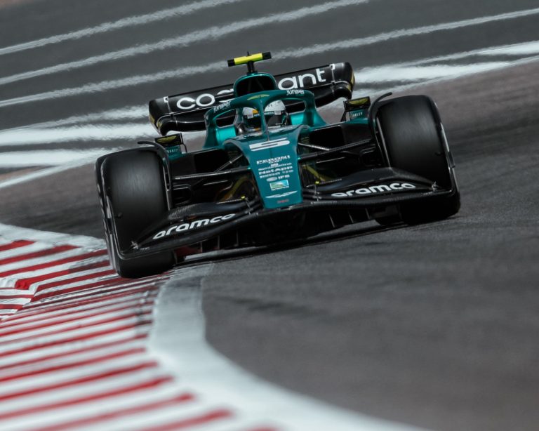 Sebastian Vettel. Así es su nuevo simulador para casa