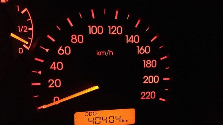 Le han rebajado 400.000 kilómetros y esto es lo que le aconseja hacer un perito judicial