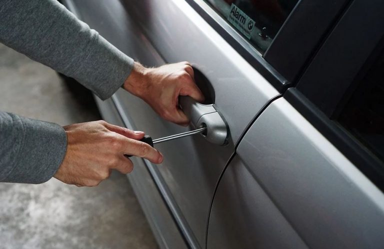 No los compres: estos son los coches que más se roban en España