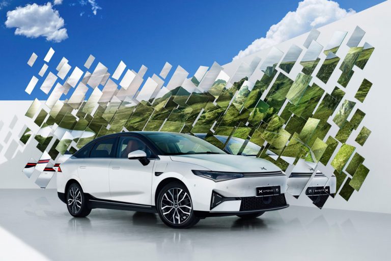 Xpeng trae a Europa el P5, una berlina eléctrica para pelear con el Tesla Model 3