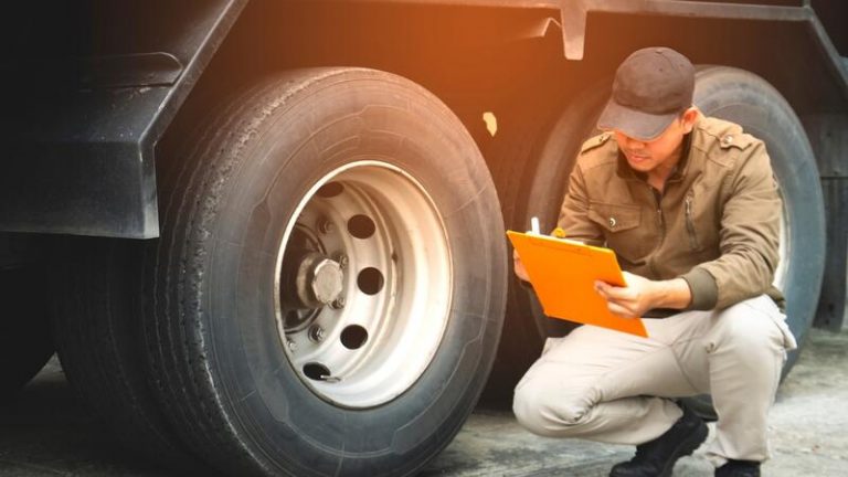 Ganvam pide a la DGT que no se discrimine a los talleres de la reparación de vehículos en vías públicas