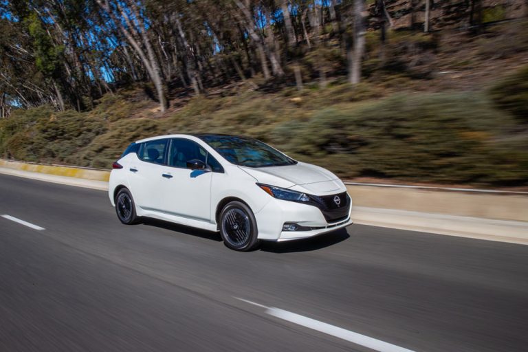 Nissan supera el millón de vehículos eléctricos fabricados