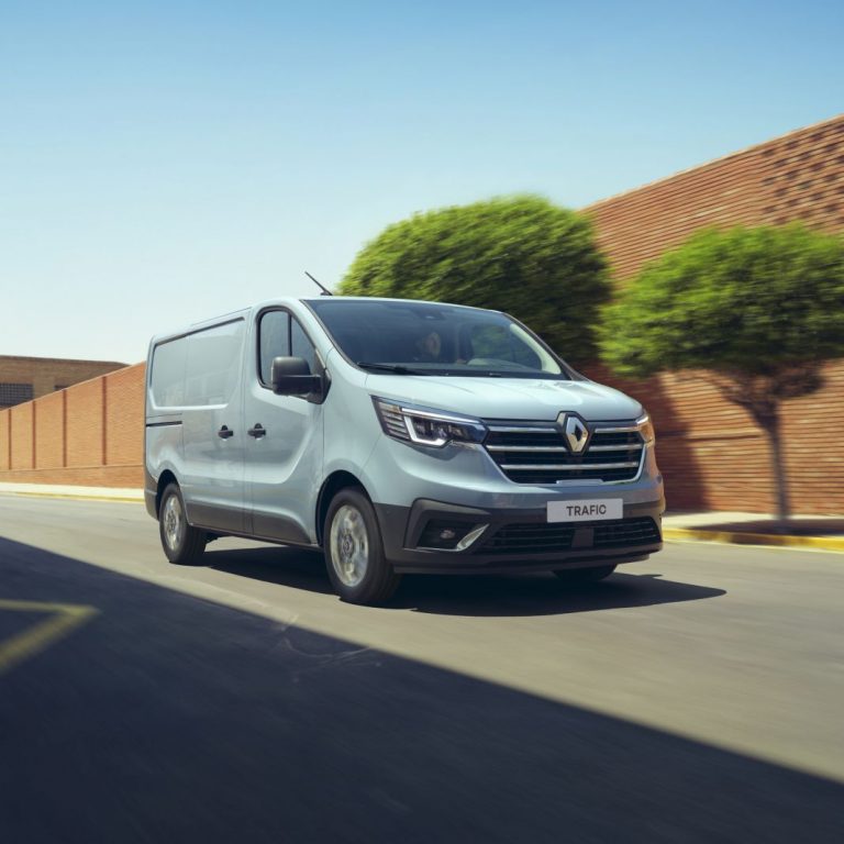 La gama del nuevo Renault Trafic se completa