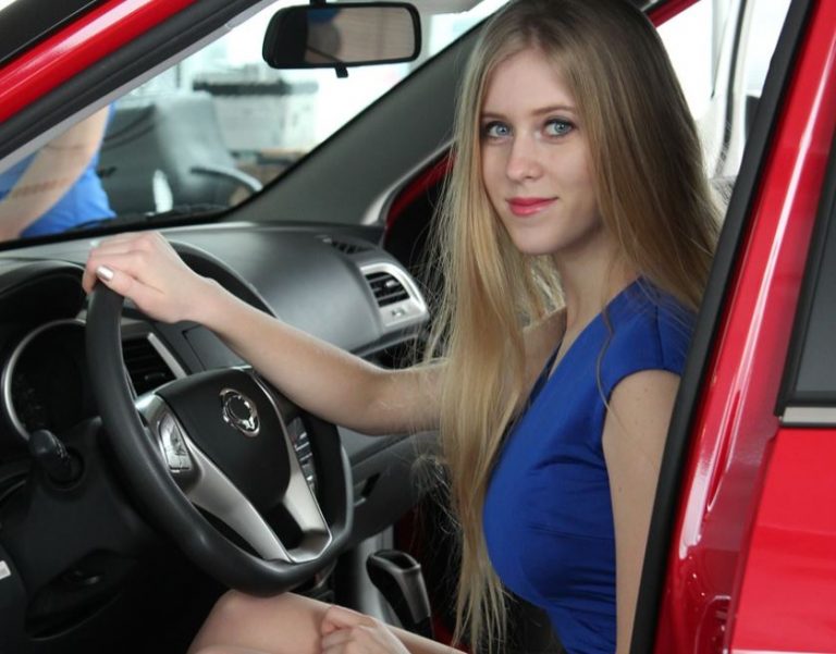 Cómo conseguir un descuento de 6.000 euros al comprar un coche