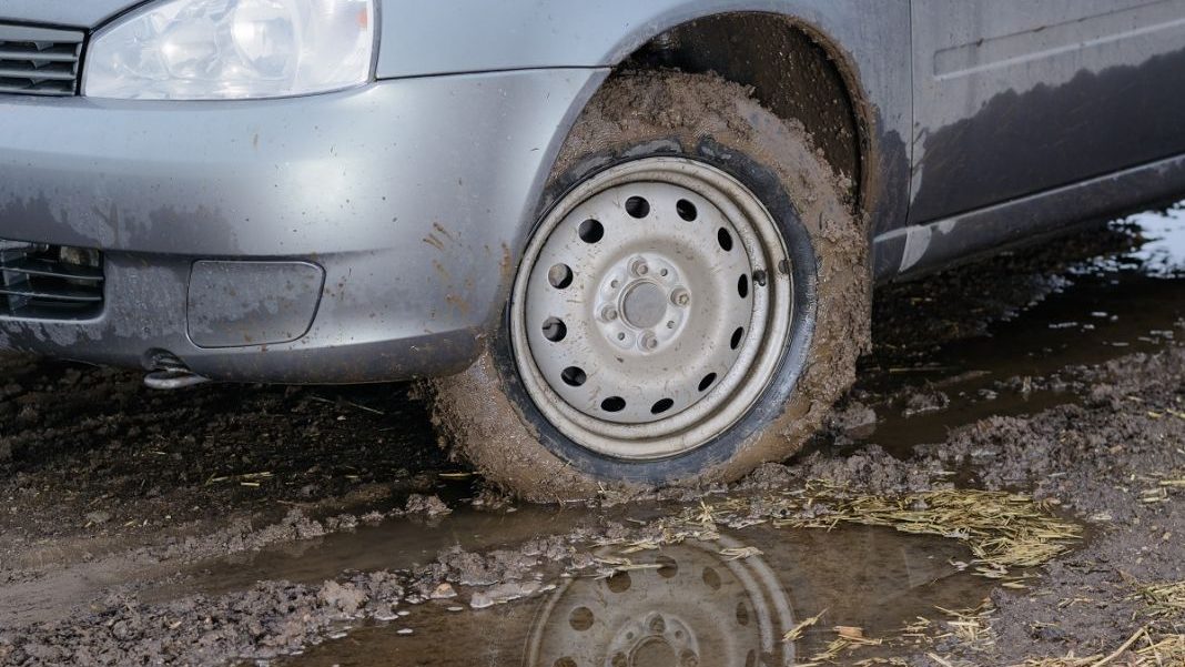 Según la DGT: Esta es la multa que puedes recibir por tu coche sucio