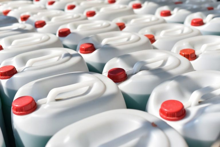 GENCI ya funciona en Baleares para la gestión de los envases comerciales e industriales de lubricantes