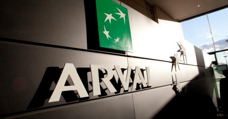 Arval compra Athlon y suma 400.000 vehículos a su cartera de renting en Europa