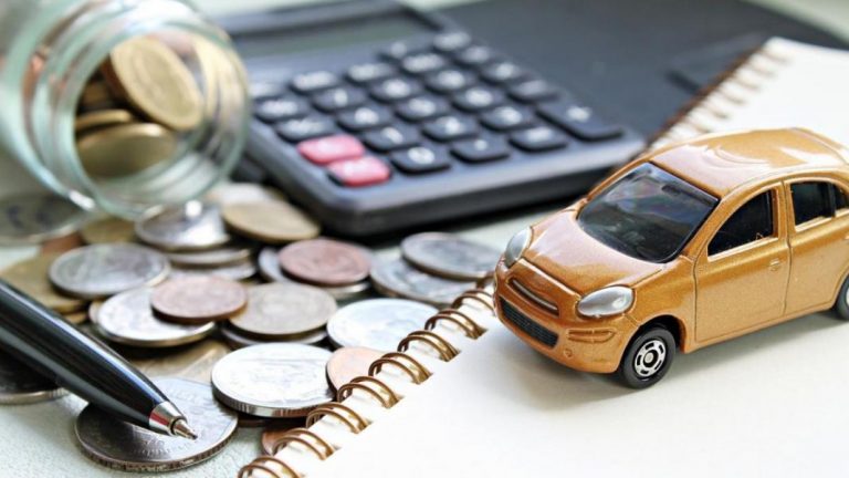 Empieza la Campaña de la Renta: si has comprado un coche electrificado, esto es lo que te puedes desgravar