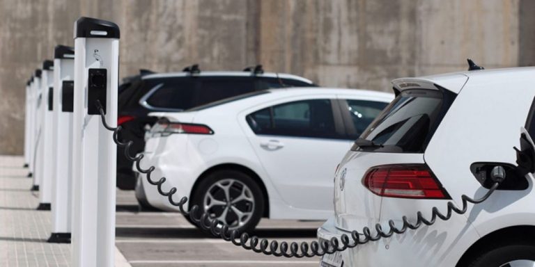 Europa superará a China y EE.UU. en coches eléctricos para 2030