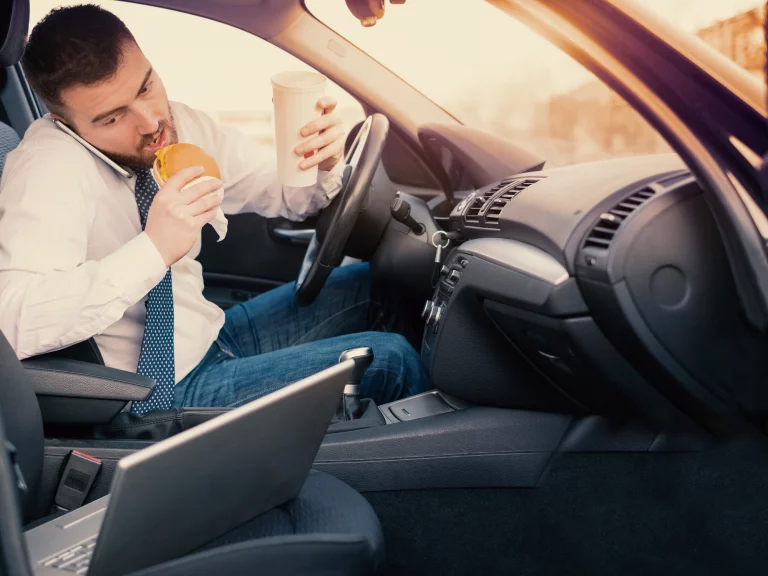 5 consejos para poneros tú y tu coche a régimen este 2025