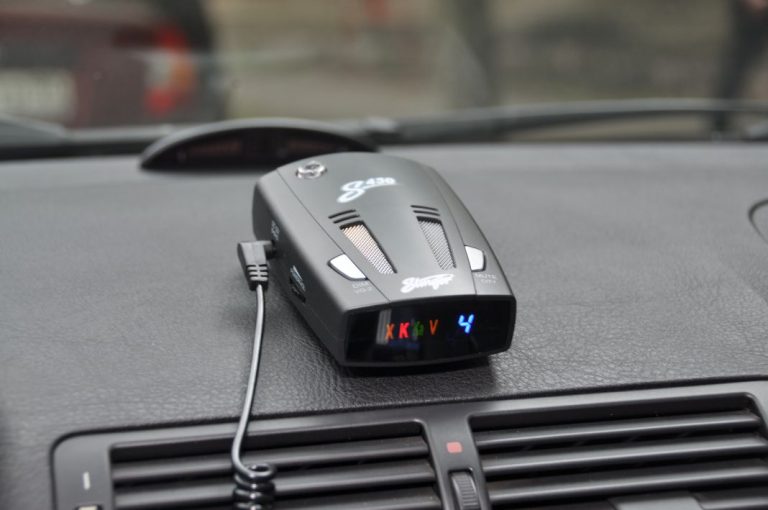 El radar: ¿Conoces las diferencias entre detector, avisador e inhibidor?