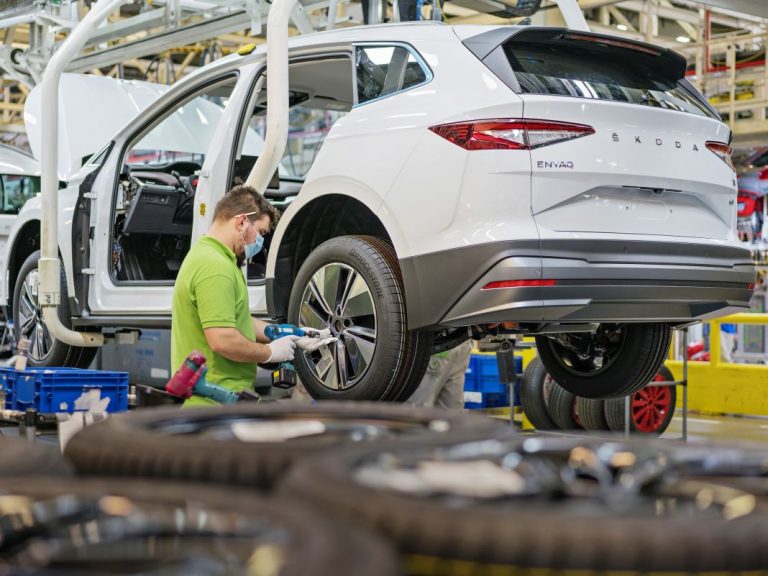 Se reanuda la producción del Skoda Enyaq iV