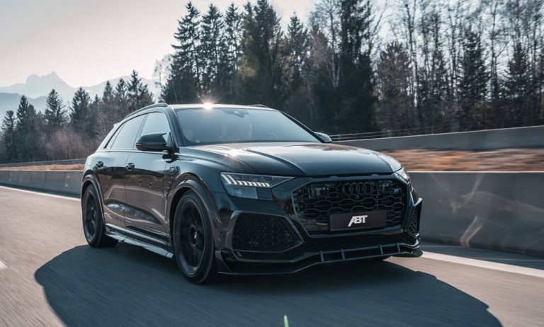 Este Audi RS Q8 preparado por ABT Sportsline supera los 300 km/h