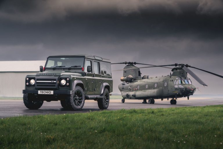 El mítico helicóptero Chinook inspira para crear este Land Rover Defender