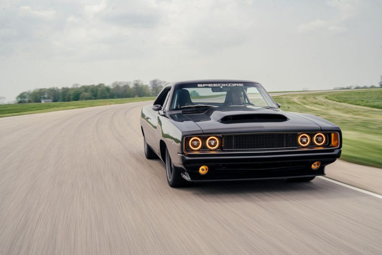 SpeedKore vuelve a hacer de las suyas con este Dodge Charger de 1.000 CV