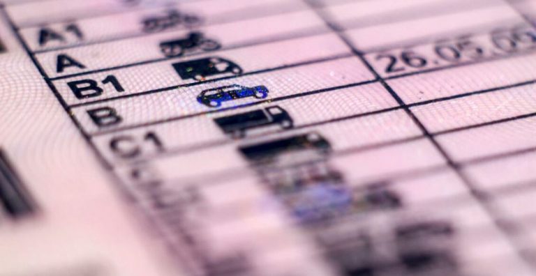 Carné de conducir: esto es lo que debes hacer si viajas a otro país