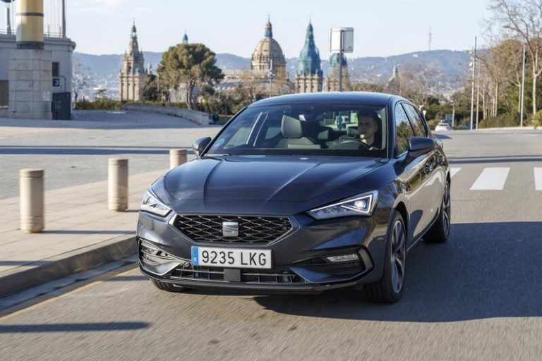 Más de 1.700 coches de Seat y Cupra a revisión en España por un problema en un fusible