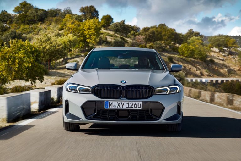 El BMW Serie 3 estrena imagen y la última tecnología