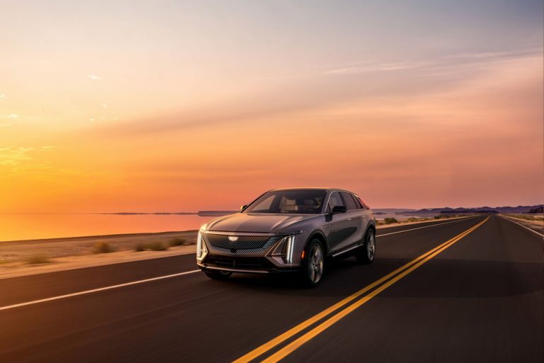 El primer eléctrico de Cadillac cuelga el cartel de ‘todo vendido’