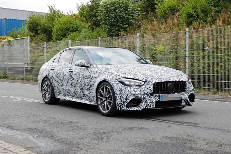 Así es el brutal motor de cuatro cilindros del Mercedes-AMG C63