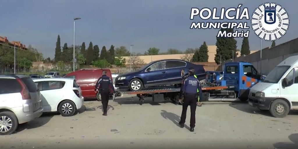 denunciar coche mal aparcado