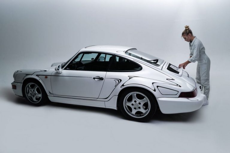 La artista Hanna Schönwald diseña este Porsche 964 Art Car