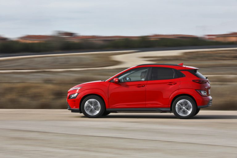 Tres eléctricos para luchar con el Hyundai Kona EV 150KW