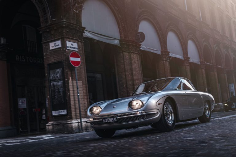 Lamborghini 350 GT. El primero de la saga