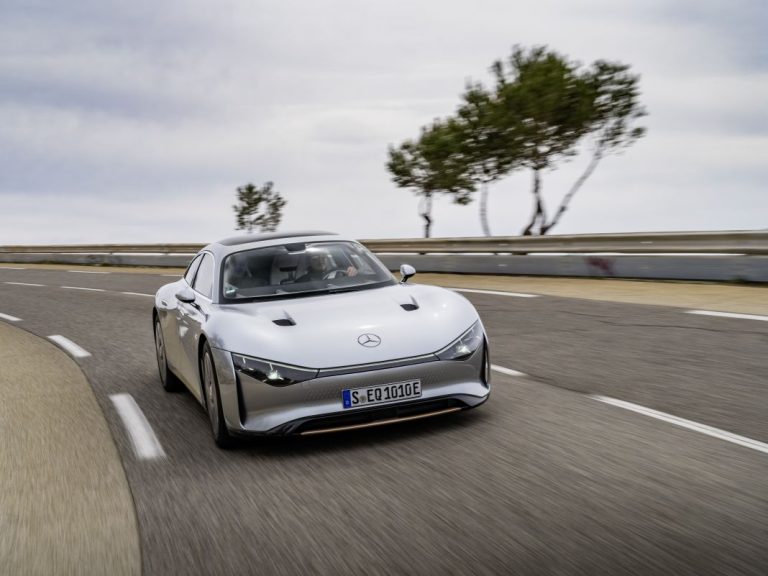 El eléctrico Mercedes-Benz VISION EQXX recorre 1.000 kms sin recargar