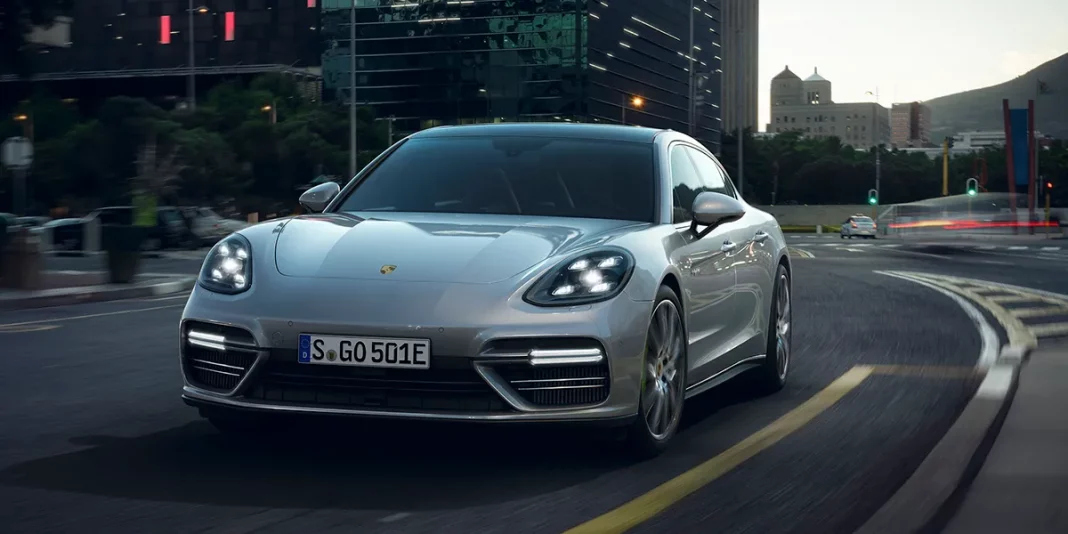 Porsche Panamera Turbo S E-Hybrid