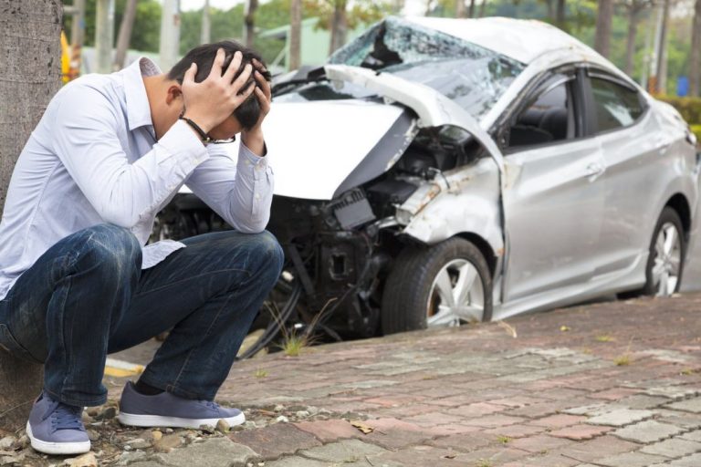 Feneval pide coche de sustitución para afectados en accidentes