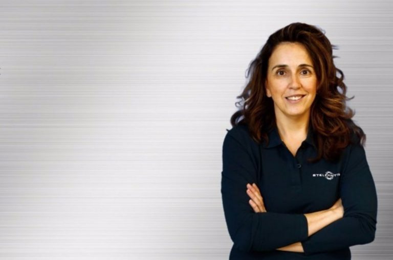 Susana Remacha, directora de la planta Stellantis de Villaverde: «Dirijo una factoría privilegiada»