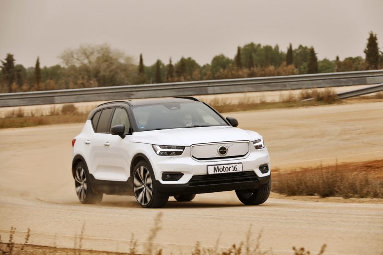 Probamos el Volvo XC40 Recharge Twin. Una máquina de correr