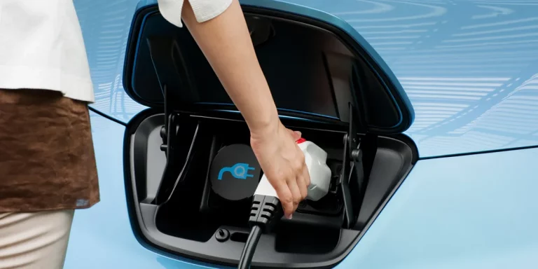 Así puedes convertir un molino en un generador de electricidad para tu coche eléctrico