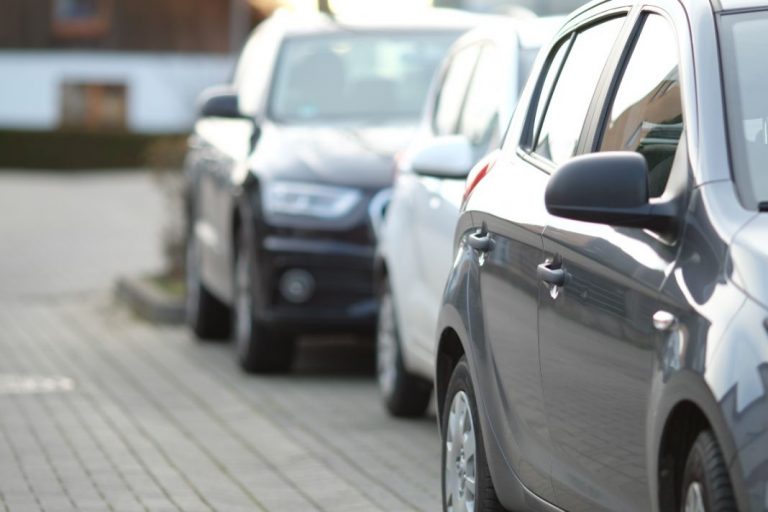 Esta es la multa de 200 euros por tener el coche sin circular