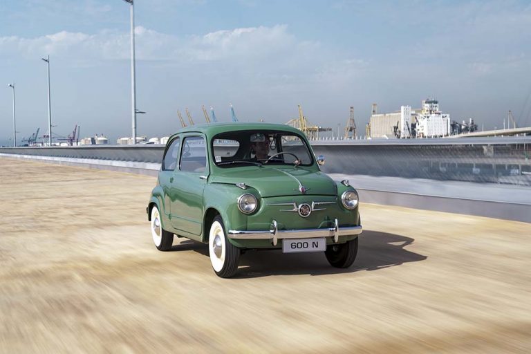 La CNMC quiere más coches históricos por las carreteras