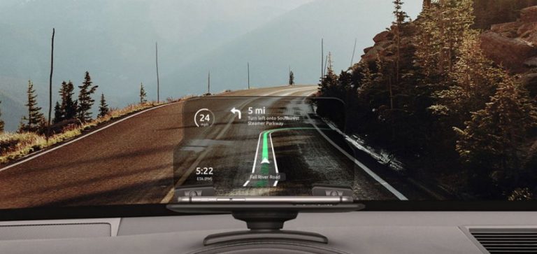 Así puedes convertir tu móvil en una pantalla para tu coche