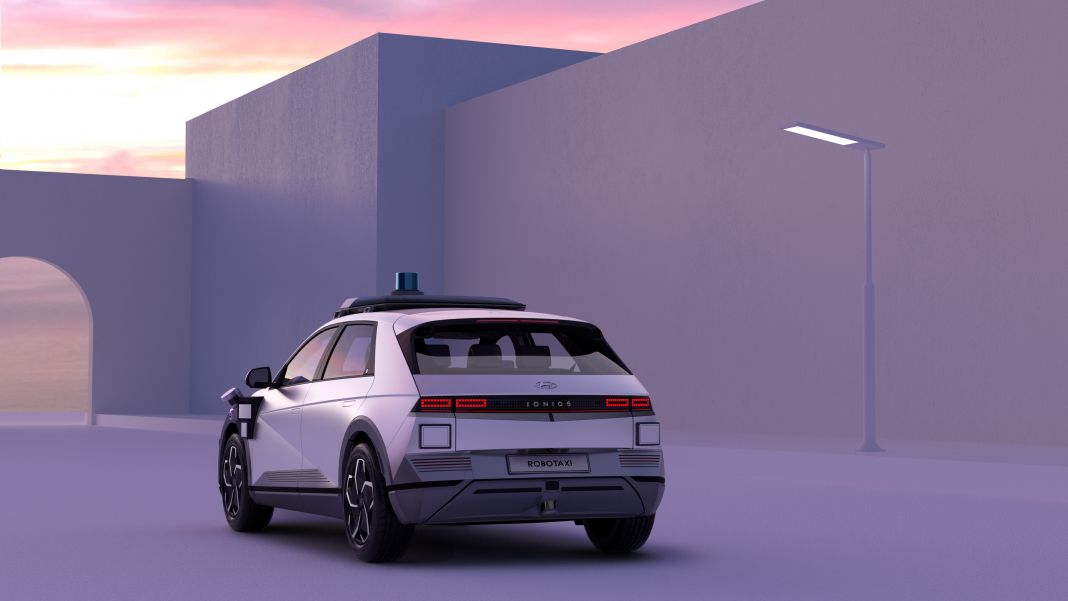 HYUNDAI IONIQ 5 ROBOTAXI MOTIONAL HYUNDAI IONIQ 5 ROBOTAXI MOTIONAL
