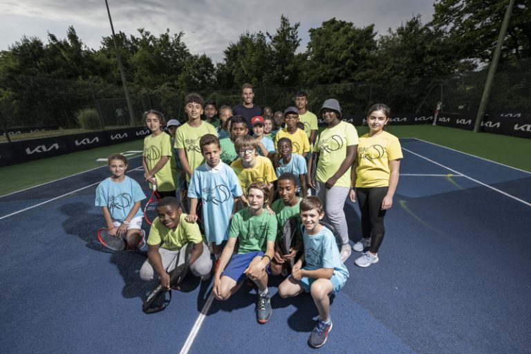 Kia y Rafa Nadal inspiran a los tenistas del futuro