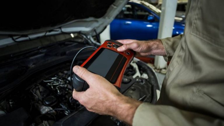Cómo realizar un «diagnosis» a tu coche para encontrar averías