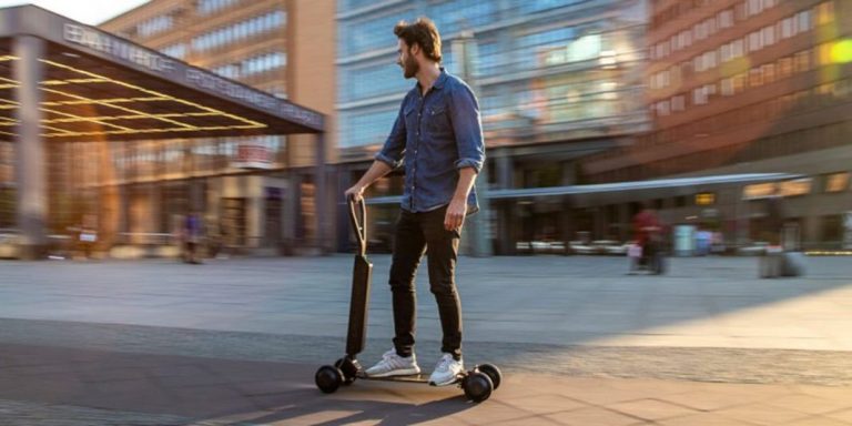 El motivo para cambiar tu coche por un patinete eléctrico