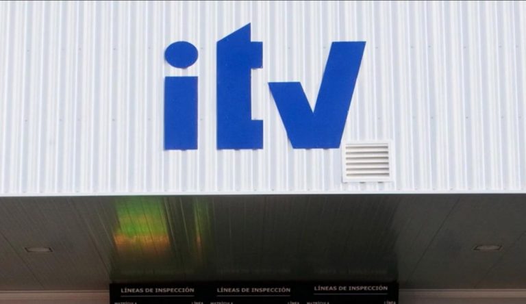 El truco para que no te tiren en la ITV por la prueba de humos