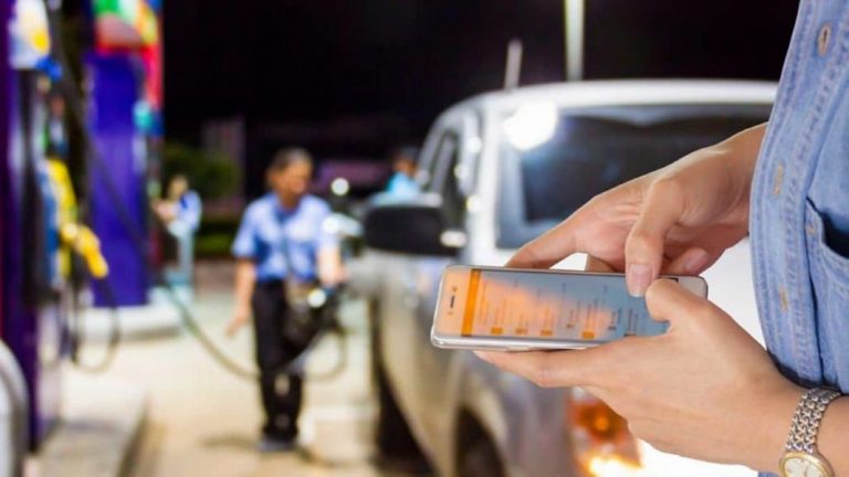 Las aplicaciones que te ayudan a ahorrar en cada repostaje