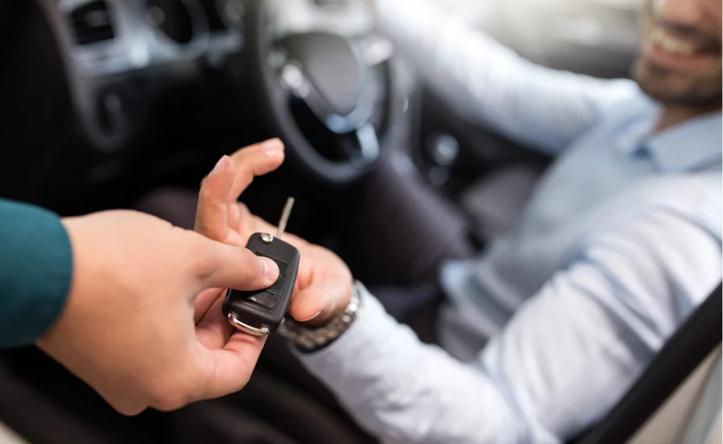 ¿Renting, leasing, financiación...? Descubre la mejor manera para tener un coche 158 Motor16 Conviértete en gerente de concesionario