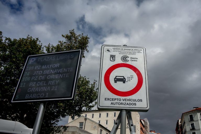 Estos son los coches que pueden entrar en las Zonas de Bajas Emisiones